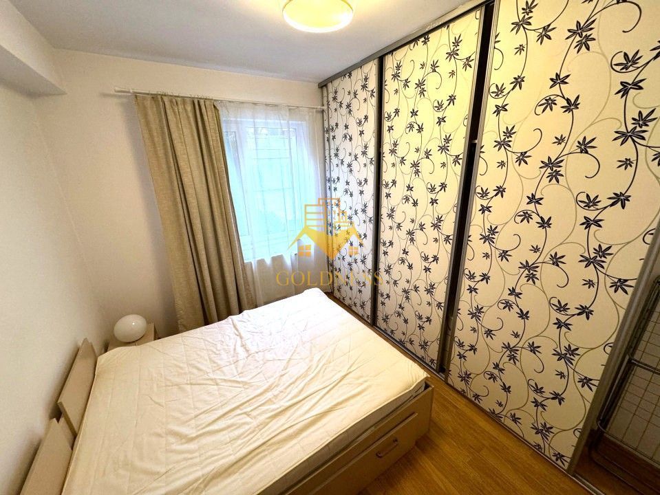 2 camere, Andrei Muresanu, Grand Hotel Italia, Trifoiului, Parcare - foto 6