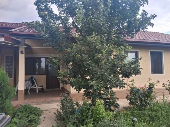 Casa Vânători, 140 mp, teren 1550 mp, toate utilitățile - Imagine principala