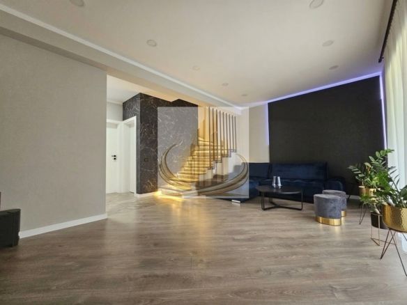 Duplex 3 camere Dumbrăvița | 80 mp | 15 mp terasă | 350 mp teren - Imagine principala