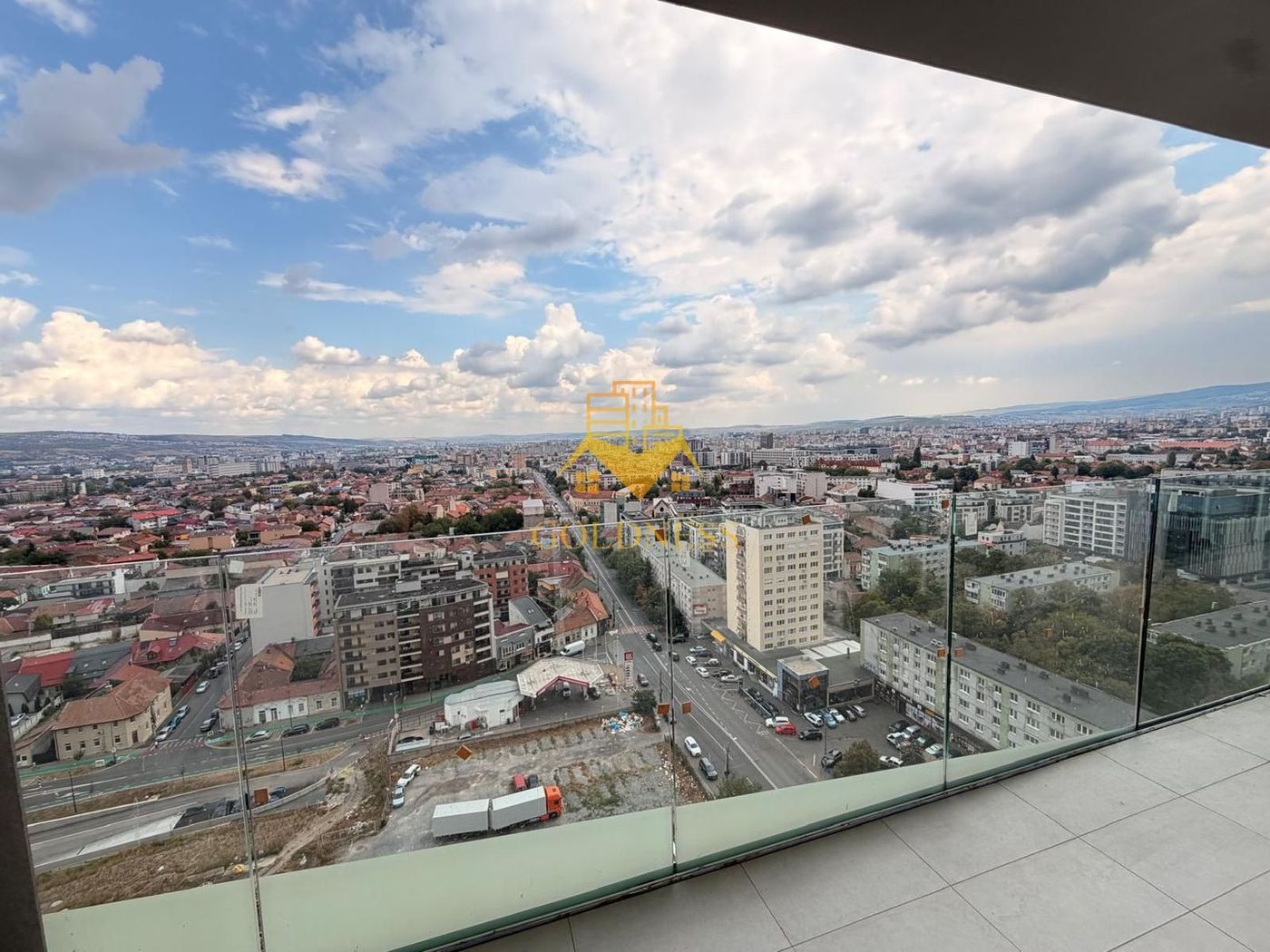 4 camere Centru ,Mihai Viteazu |94 mp finisat et 18 parcare inclusa | - foto 8