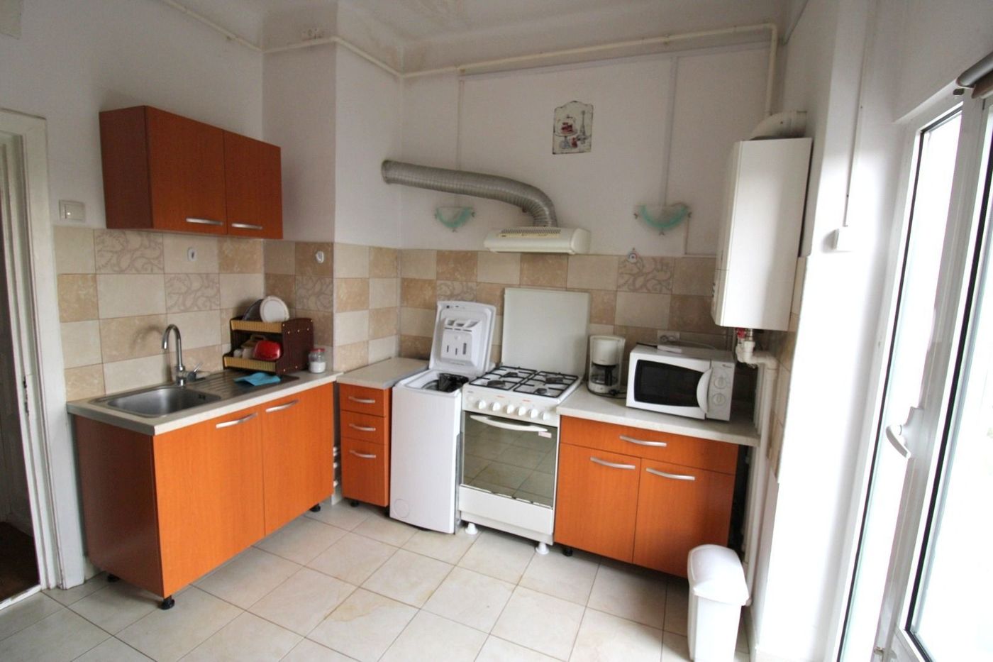 De inchiriat apartament cu 2 camere Gradina Publica et. 4, 300 euro - foto 4