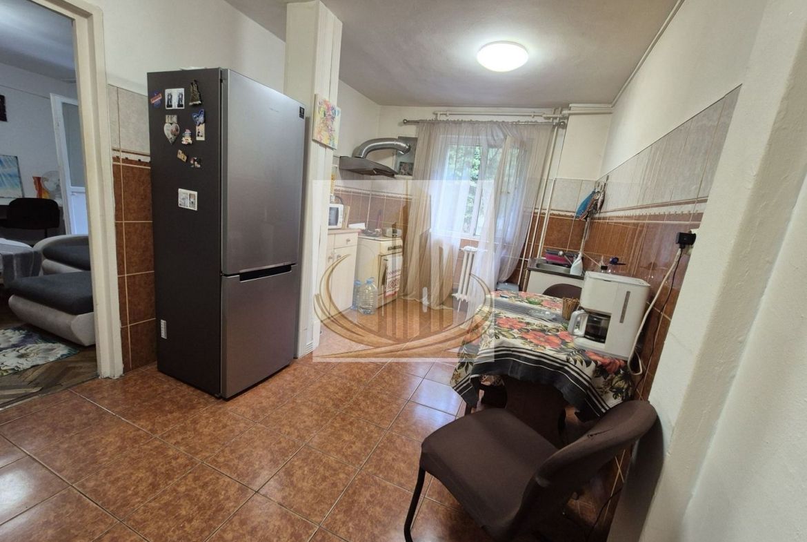 Apartament 3 camere, 63 mp, etaj 1, balcon și boxă – Zona Circumvalati - foto 6