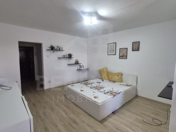 Garsoniera-semidecomandata-etaj 8-finisaje-moderne-mobilata-utilata - Imagine principala