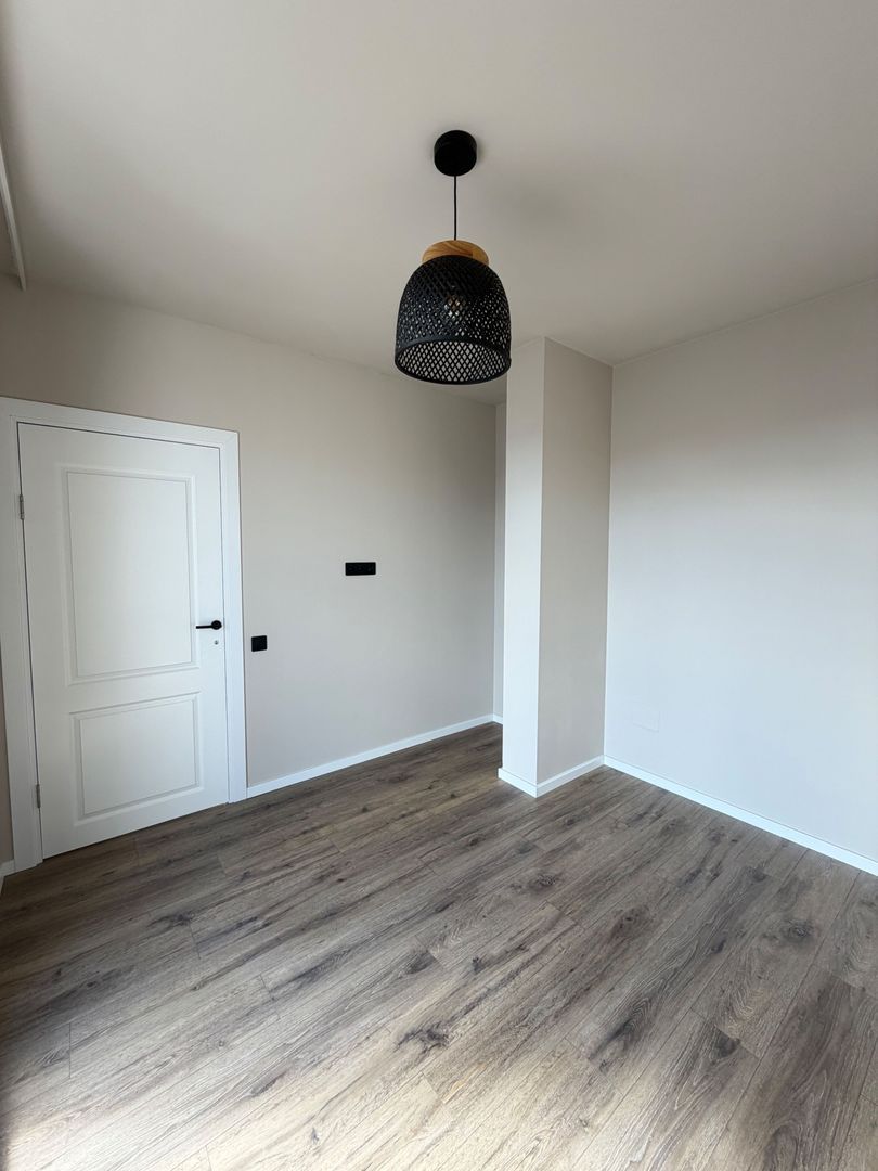 Apartament 2 camere, terasa, etaj intermediar, garaj, Eroilor - foto 5