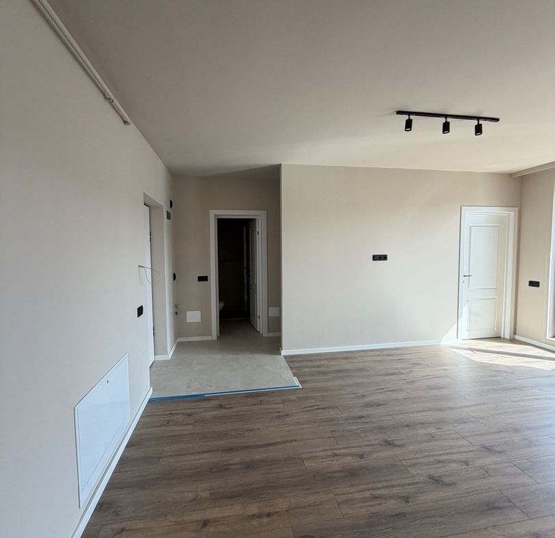 Apartament 2 camere, terasa, etaj intermediar, garaj, Eroilor - foto 6