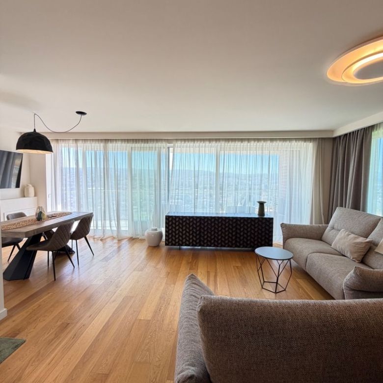 Apartament Premium 2 camere si panoramă asupra Clujului - Imagine principala