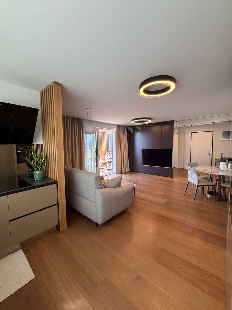 Apartament PREMIUM cu curte, terasă și lift cu acces direct în living - foto 5