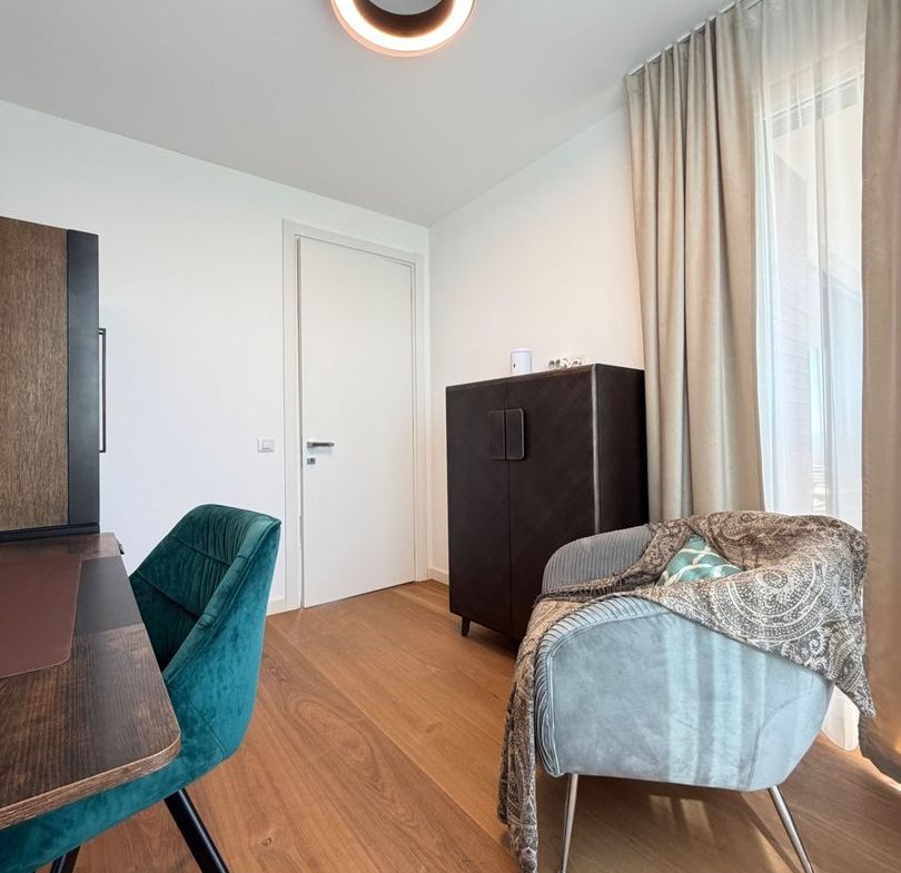 Apartament PREMIUM cu curte, terasă și lift cu acces direct în living - foto 8