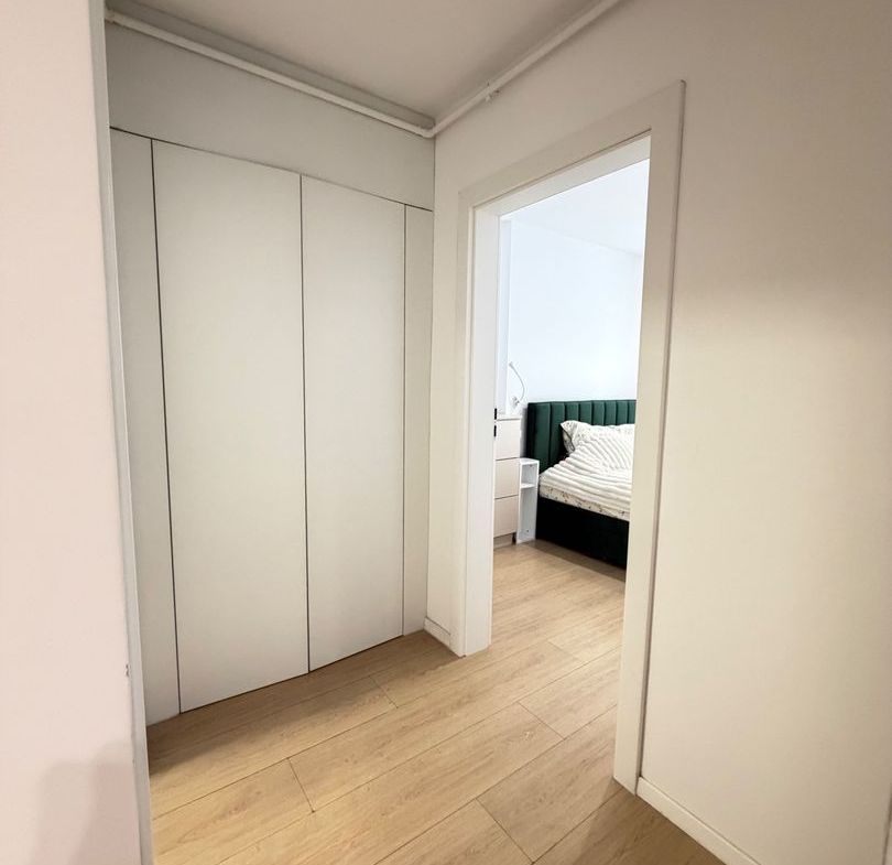 Apartament 2 camere, terasa, etaj intermediar, boxa, parcare - foto 8