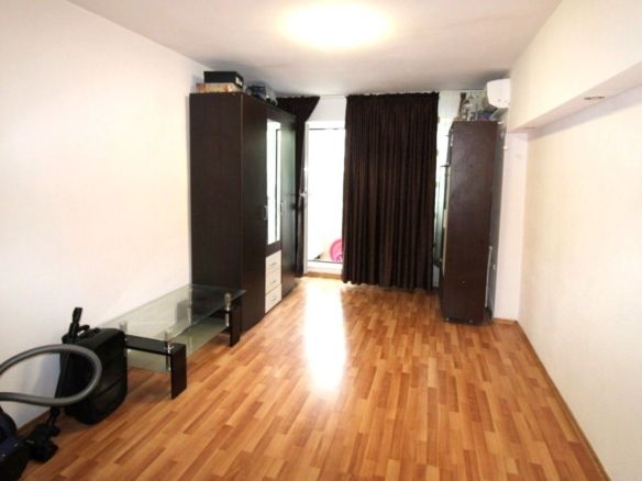 De inchiriat apartament cu 2 camere Siderurgistilor, 360 euro - foto 2