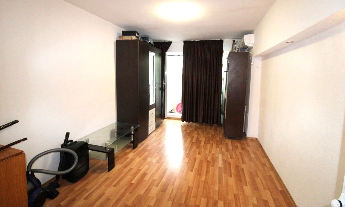 De inchiriat apartament cu 2 camere Micro 14 Masnita et. 2, 360 euro - foto 2