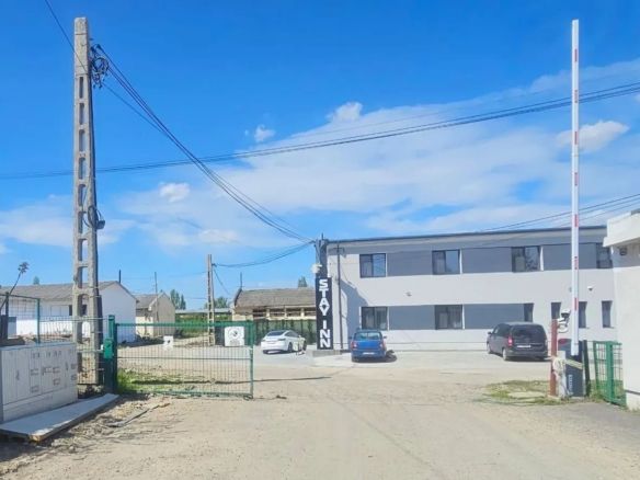 DE ÎNCHIRIAT – TEREN INTRAVILAN 2.077 MP - ZONA INDUSTRIALA - STR. MACULUI - Imagine principala
