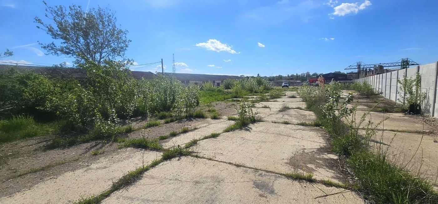 DE ÎNCHIRIAT – TEREN INTRAVILAN 2.077 MP - ZONA INDUSTRIALA - STR. MACULUI - foto 7