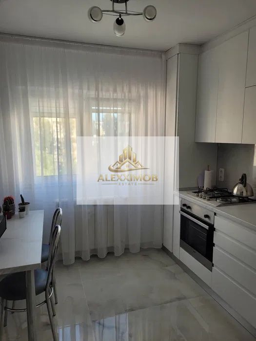 Apartament de Vanzare - 2 Camere - 52 mp - Tineretului - foto 4