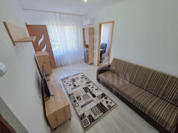 Apartament de inchiriat 2 camere Valea-Rosie etaj 2 renovat - Imagine principala