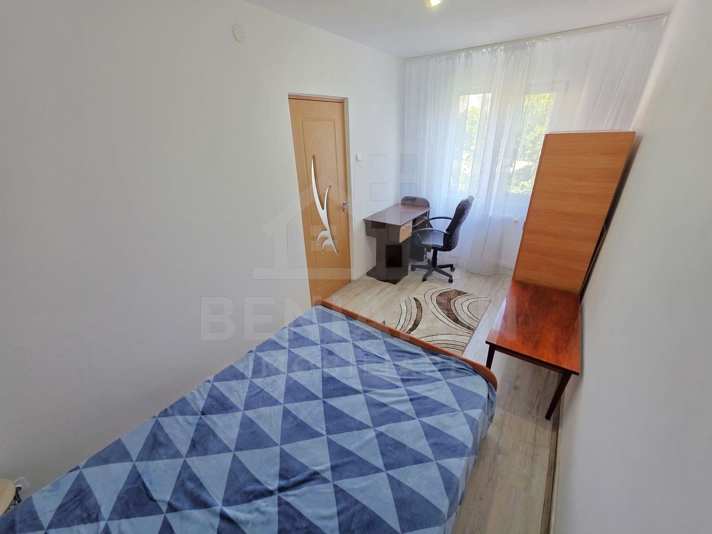 Apartament de inchiriat 2 camere Valea-Rosie etaj 2 renovat - foto 2