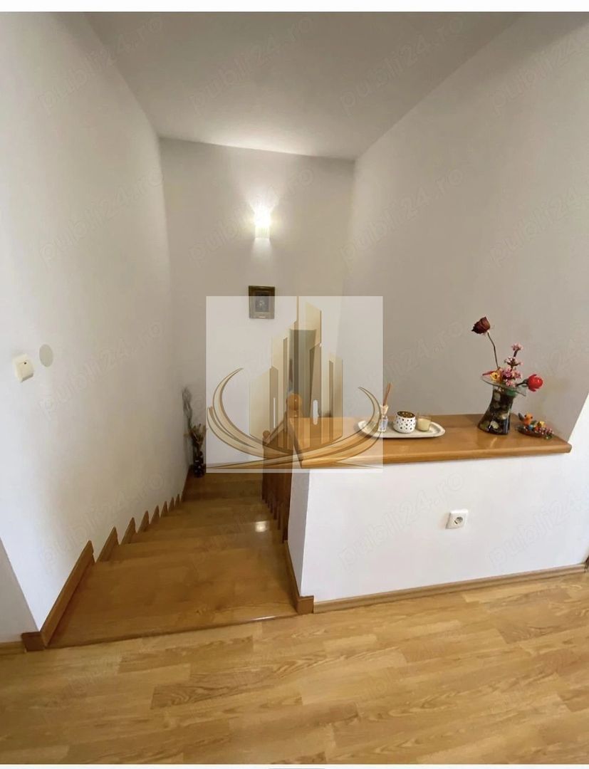 Duplex Ghiroda | 5 camere | 150 mp + 325 mp teren | Posibil 2 unități - Imagine principala