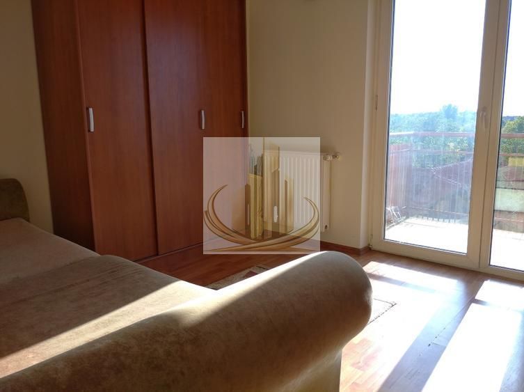 Apart 3 camere , bloc nou , utilat , mobilat, parcare privata - foto 2
