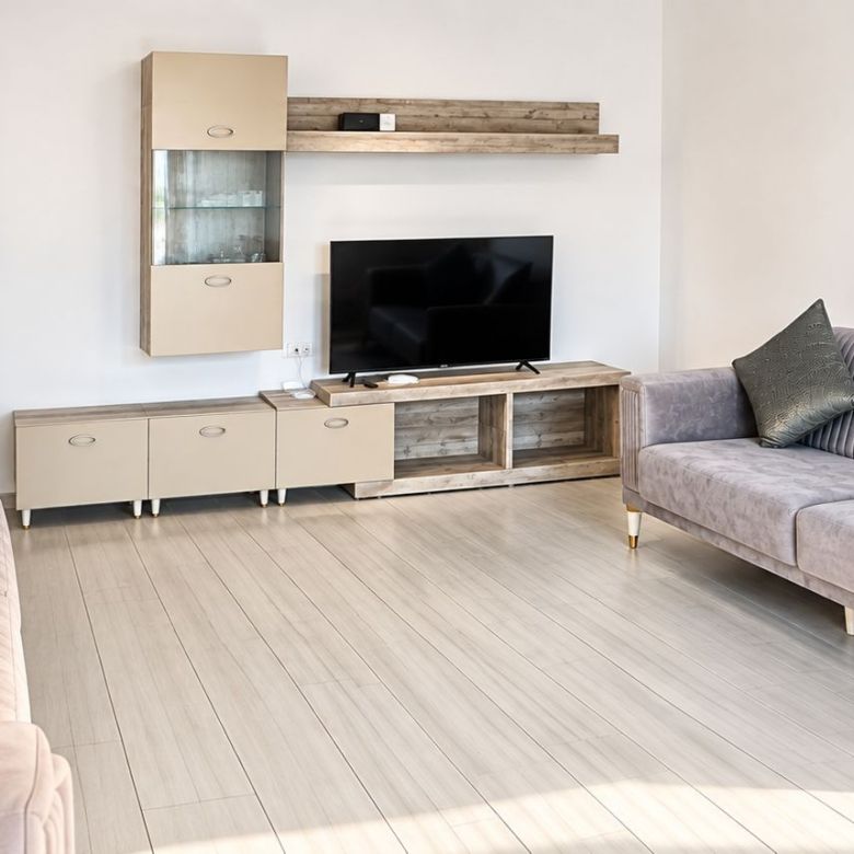 Apartament cu 3 camere - str. Domneasca, ultracentral, bloc nou - 700 euro - Imagine principala