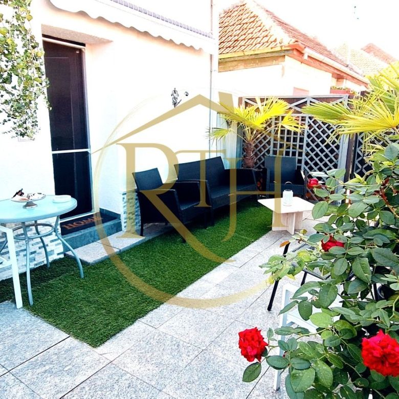 0% Comision Oferim spre vanzare, proprietate deosebita, 7 camere, zona Modern - Imagine principala