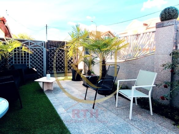 0% Comision Oferim spre vanzare, proprietate deosebita, 7 camere, zona Modern - foto 2