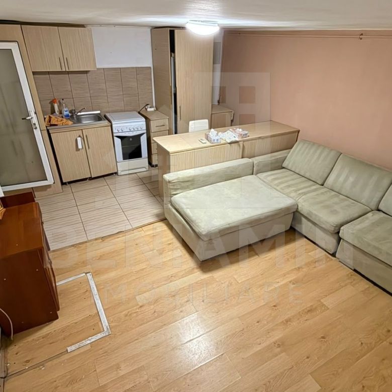 Casa P+1 - toate utilitatiile - centrala - renovata 2010 - Rovine - Imagine principala