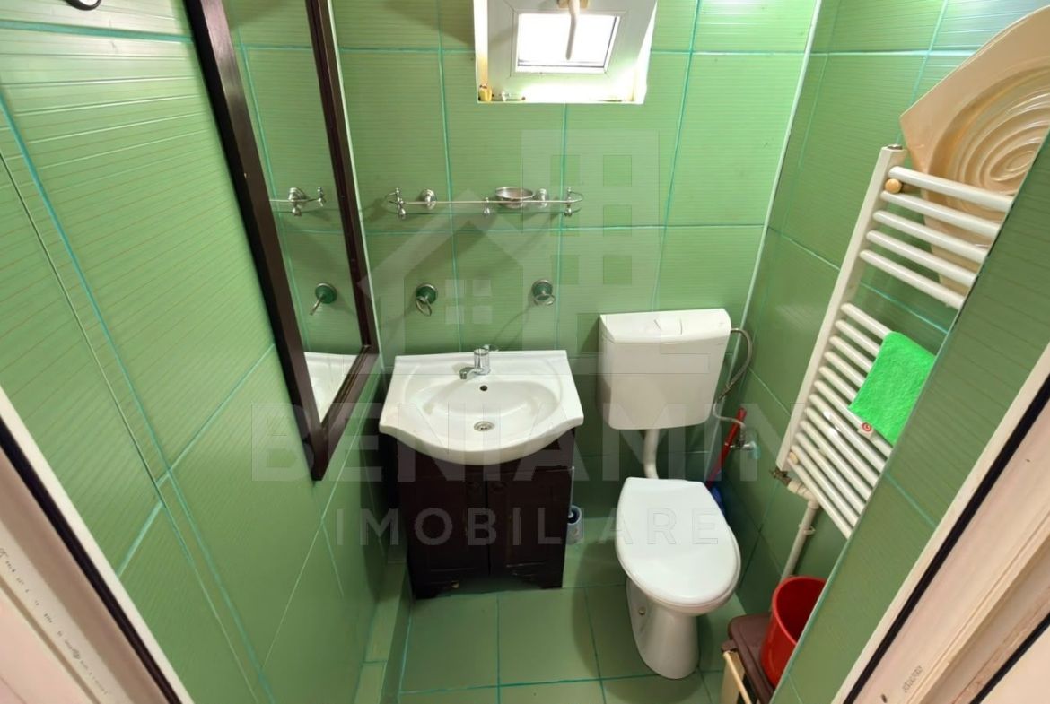 Casa P+1 - toate utilitatiile - centrala - renovata 2010 - Rovine - foto 5