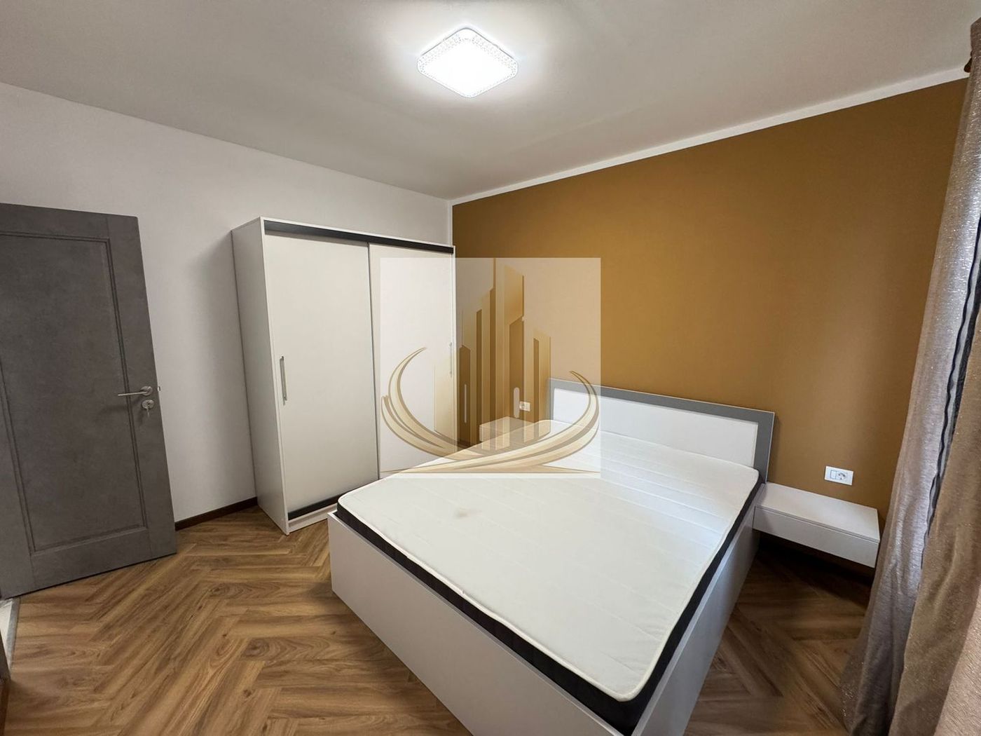 Oportunitate de investitie, se vinde cu chirias. Complet mobilat. - foto 4