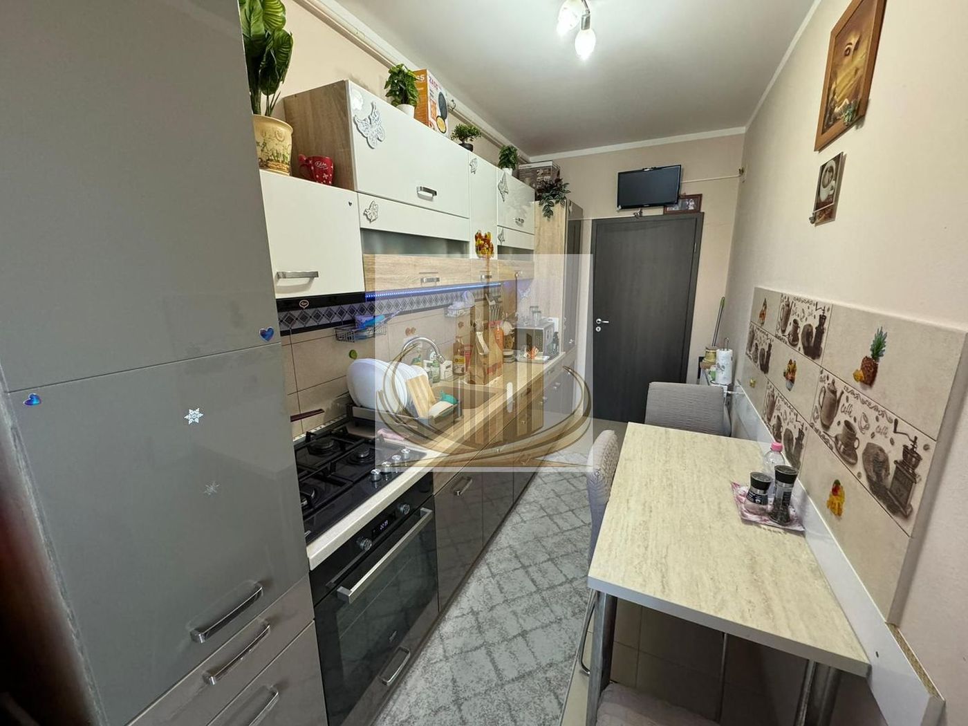 Apartament complet mobilat cu 3 camere în Giroc - foto 8