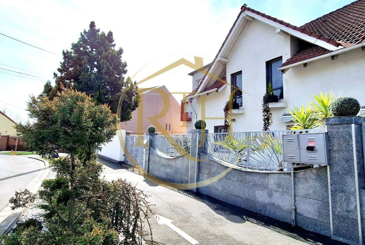 Oferim spre vanzare, proprietate deosebita, 7 camere, zona Modern 0% Comision - foto 2