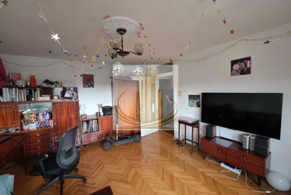 Apartament spațios cu 2 camere, și centrală proprie, Bucovina - foto 2