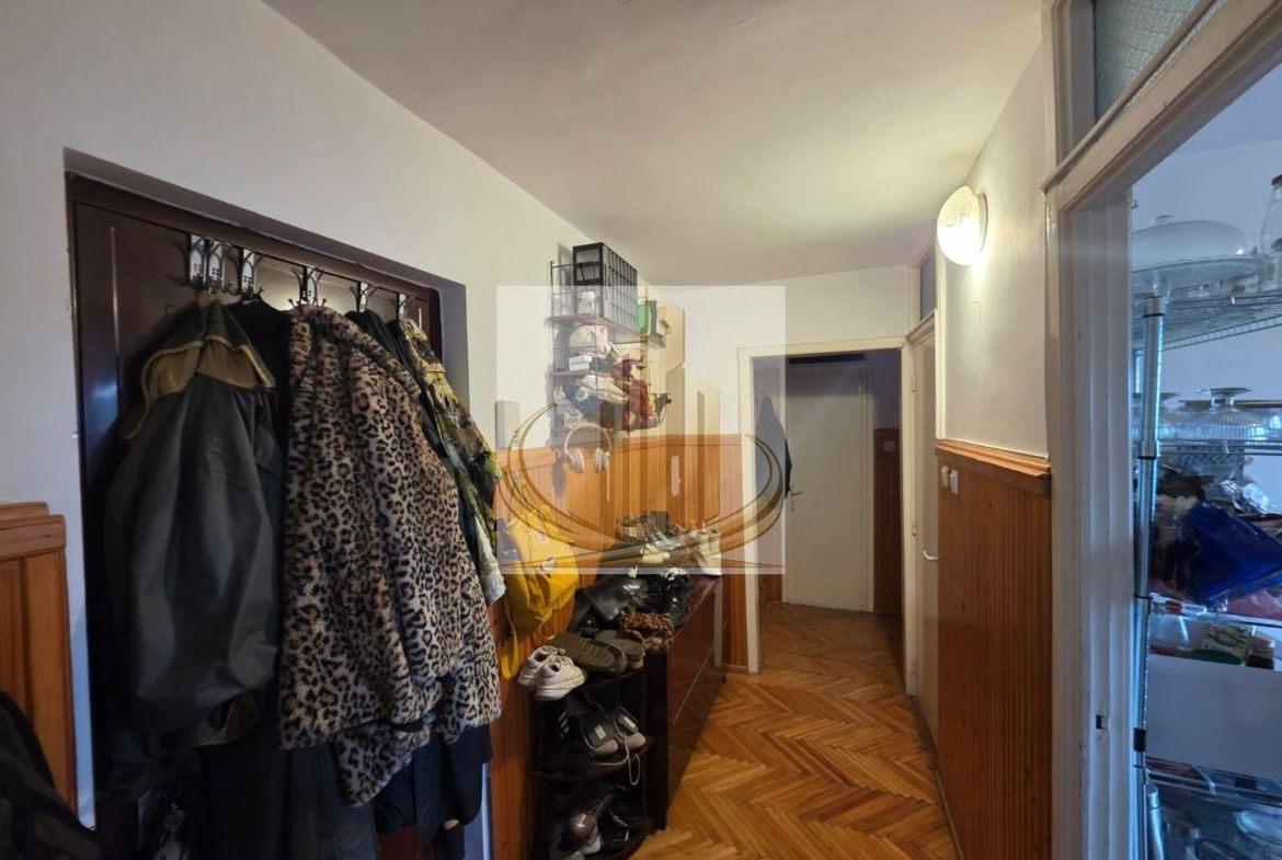 Apartament spațios cu 2 camere, și centrală proprie, Bucovina - foto 3