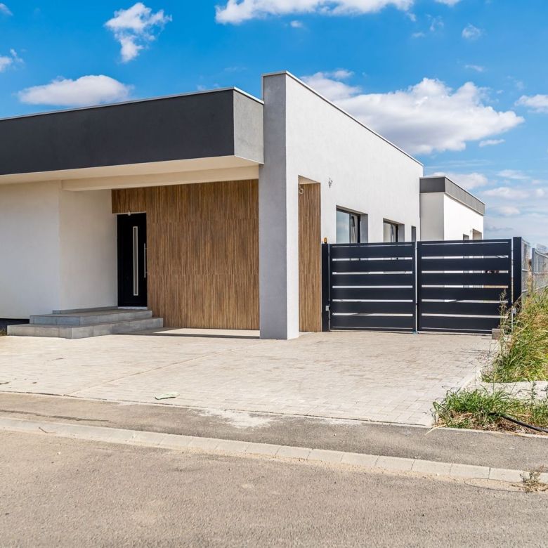 Vilă nouă, deosebită, în Via Carmina – calitate fără compromisuri - Imagine principala