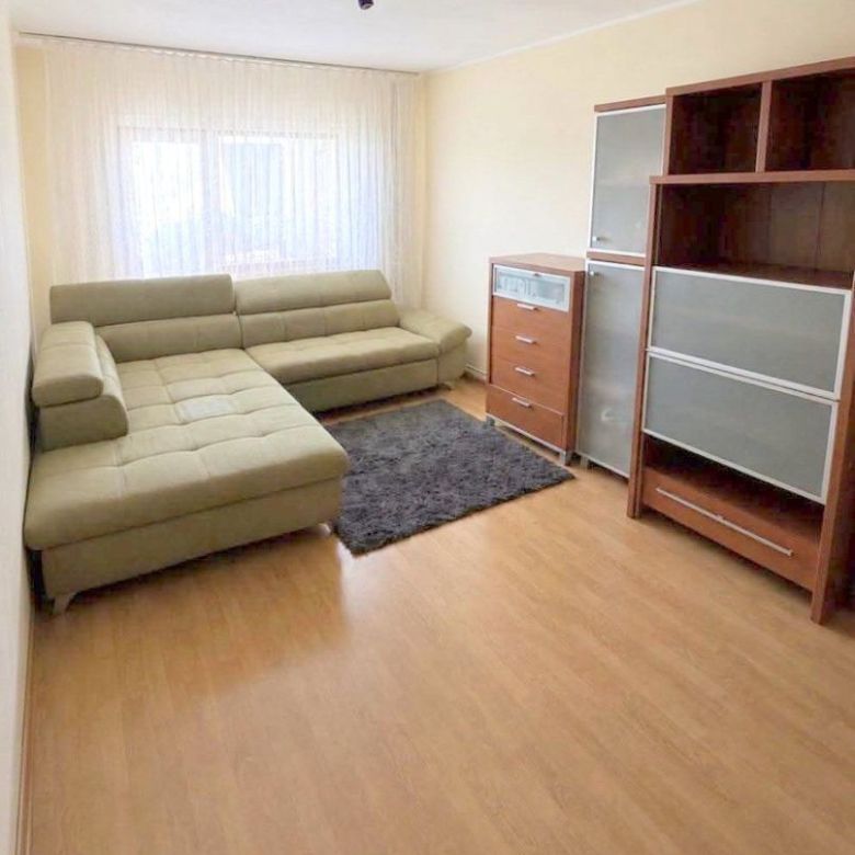 APARTAMENT 3 CAMERE DECOMANDAT – MAZEPA 2 – ETAJ INTERMEDIAR - Imagine principala