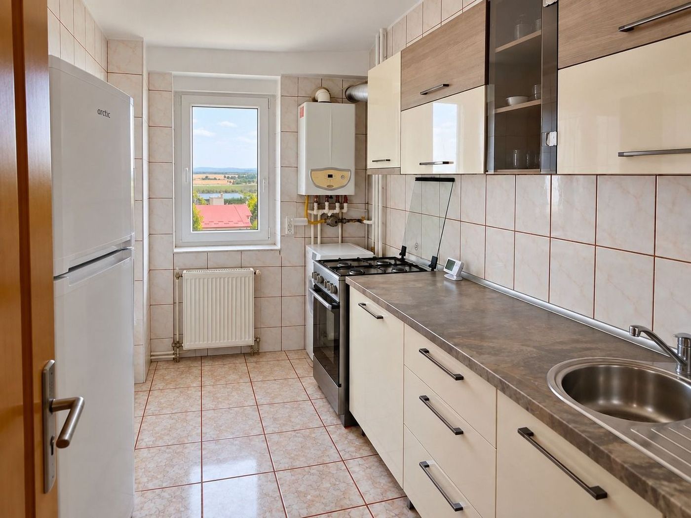 De inchiriat apartament cu 2 camere etaj 5 Mazepa 2, 420 euro - foto 6