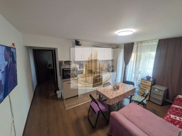 : apartament  de vanzare 3 camere, zona Modern - Imagine principala