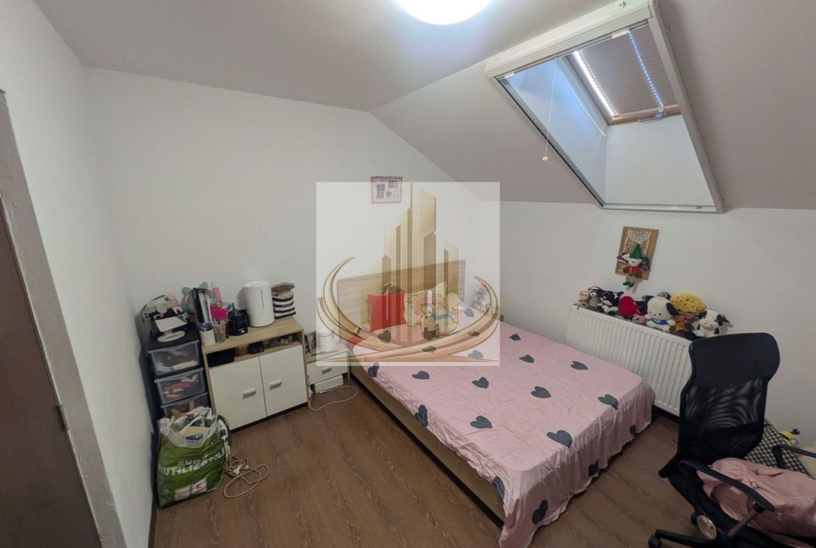: apartament  de vanzare 3 camere, zona Modern - foto 4
