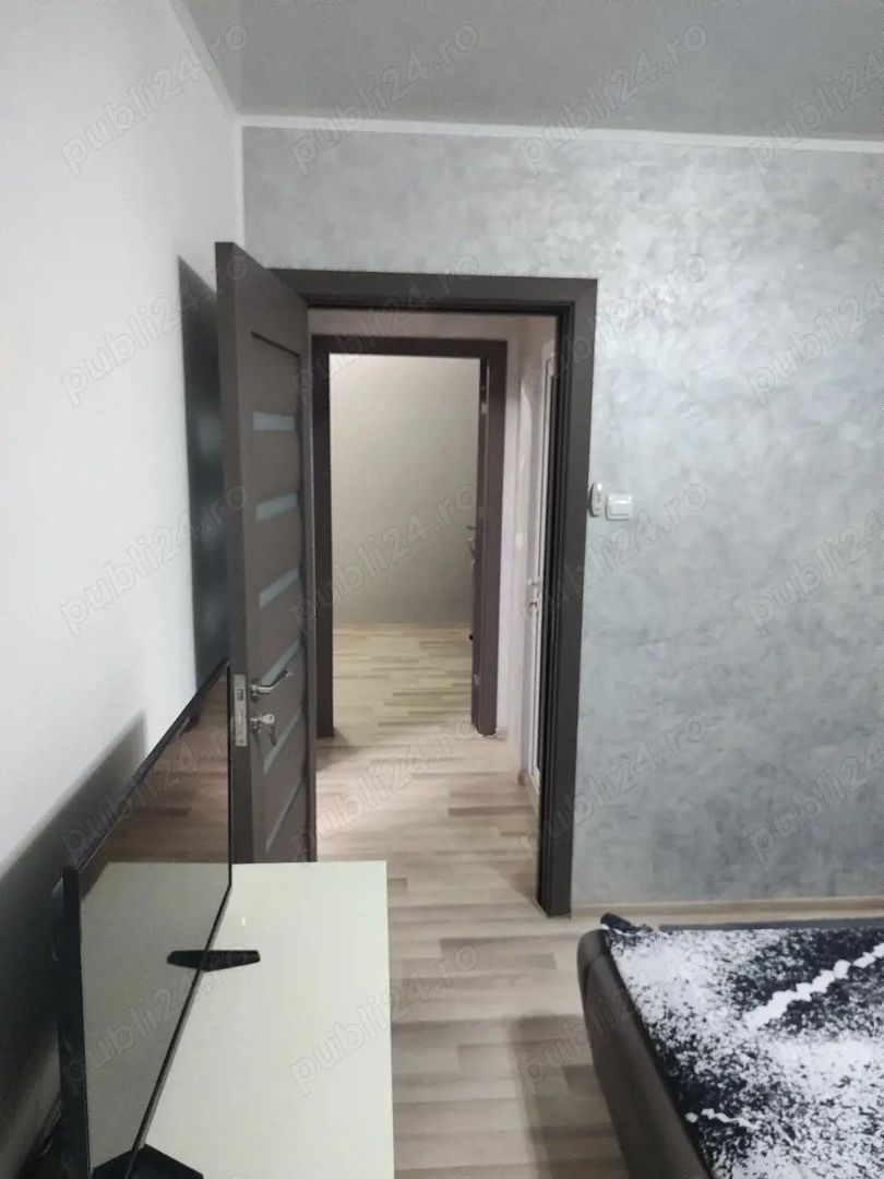 APARTAMENT 3 CAMERE – MICRO 17 – RENOVAT – ETAJ 3/4 – 64 MP - foto 8