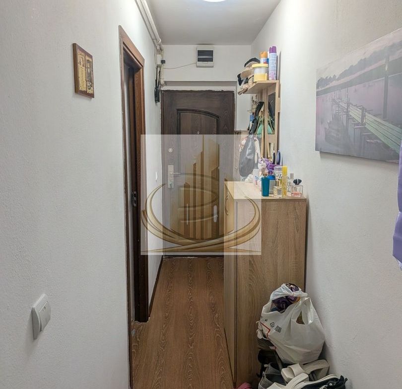 : apartament  de vanzare 3 camere, zona Modern - foto 7