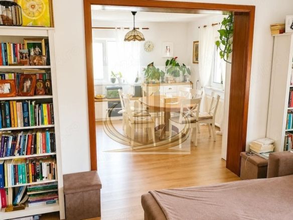 Casă P+1E+M, 8 camere – spațioasă, ideală pentru familie - foto 2