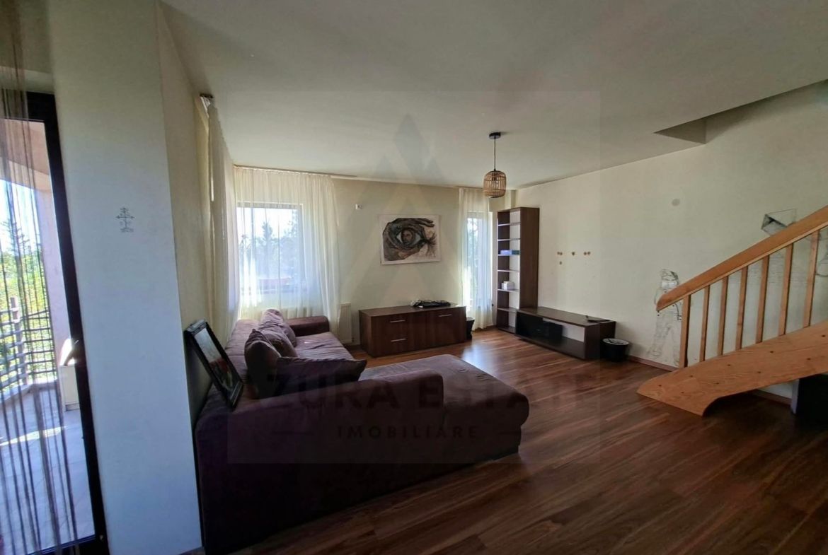 Apartament 3 camere 94 mp utili 2 bai 2 terase curte Calea Dumbravii - foto 3