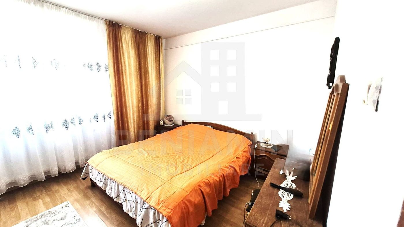 3 camere decomandat-73MP- Centrala Termica-Aer Conditionat-Mcdonalds - foto 5
