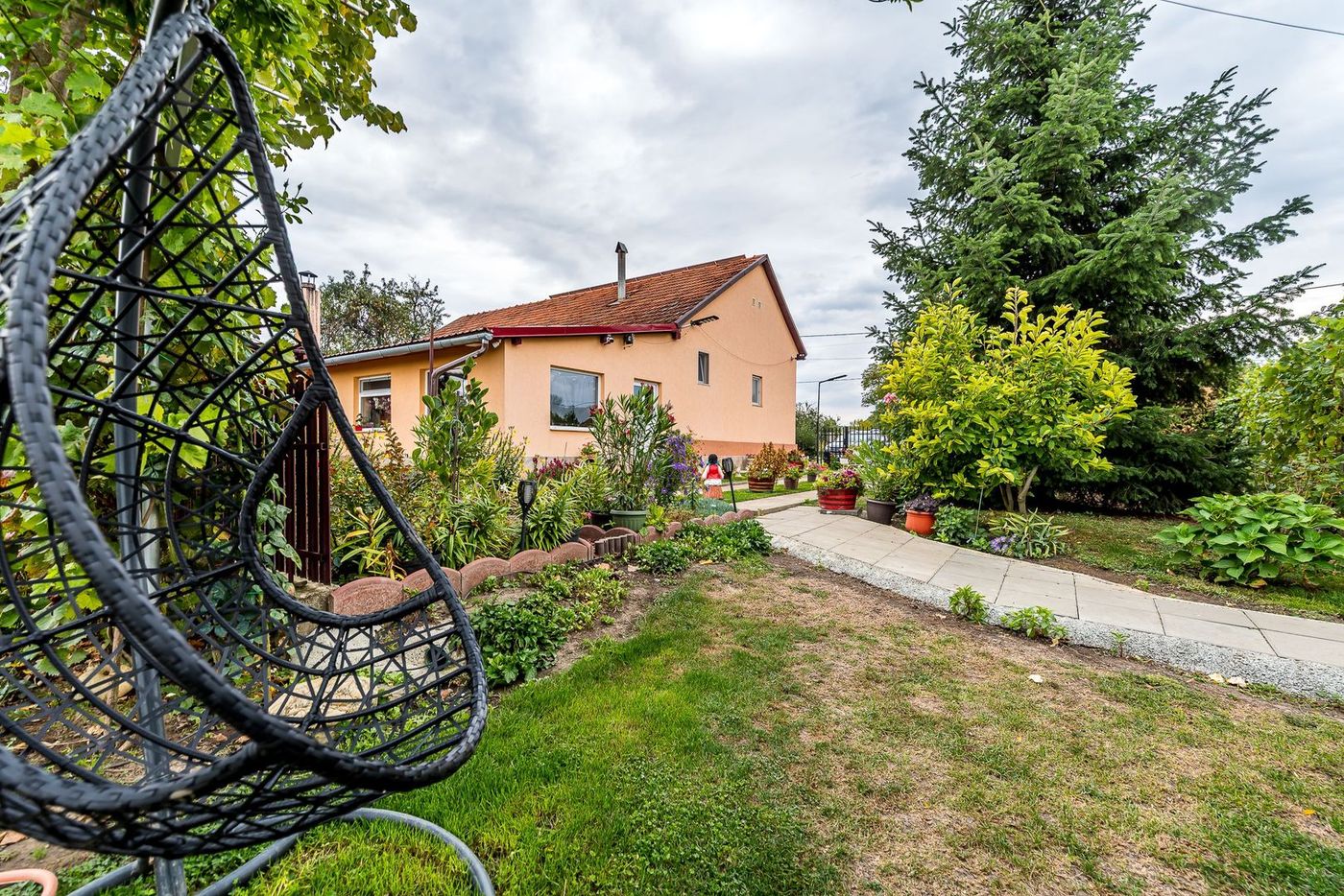 🏡 Mai mult decât o casă: libertatea de a trăi aproape de natură - Imagine principala