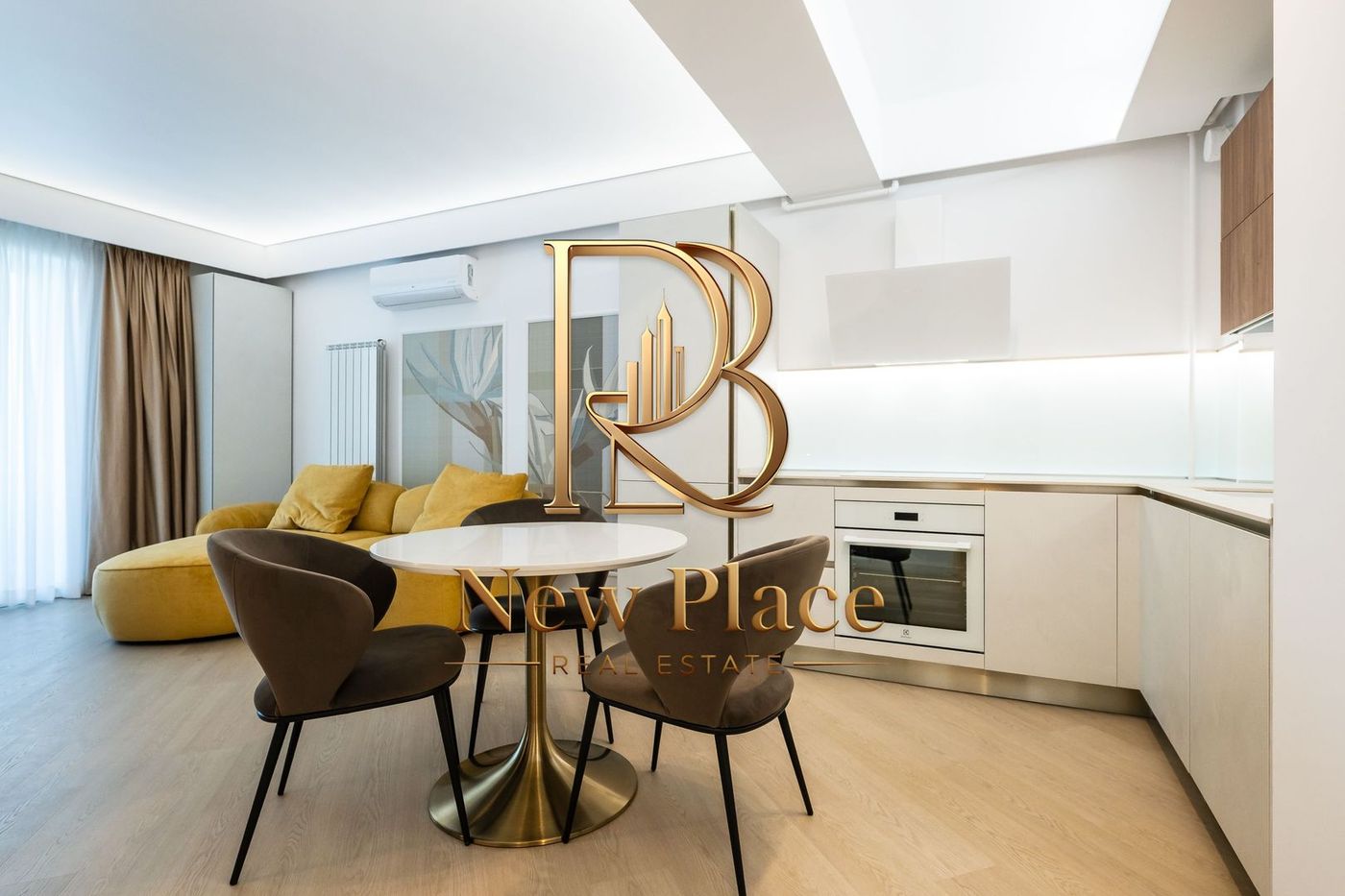 [VIDEO] CORTINA NORTH | Mobila Rovere | Parcare subterana | LUX - foto 6