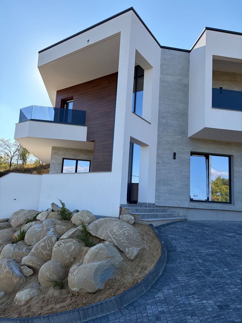 Casa individuala 4 camere, 3 bai, S+P+ET,  garaj, terasa - Imagine principala