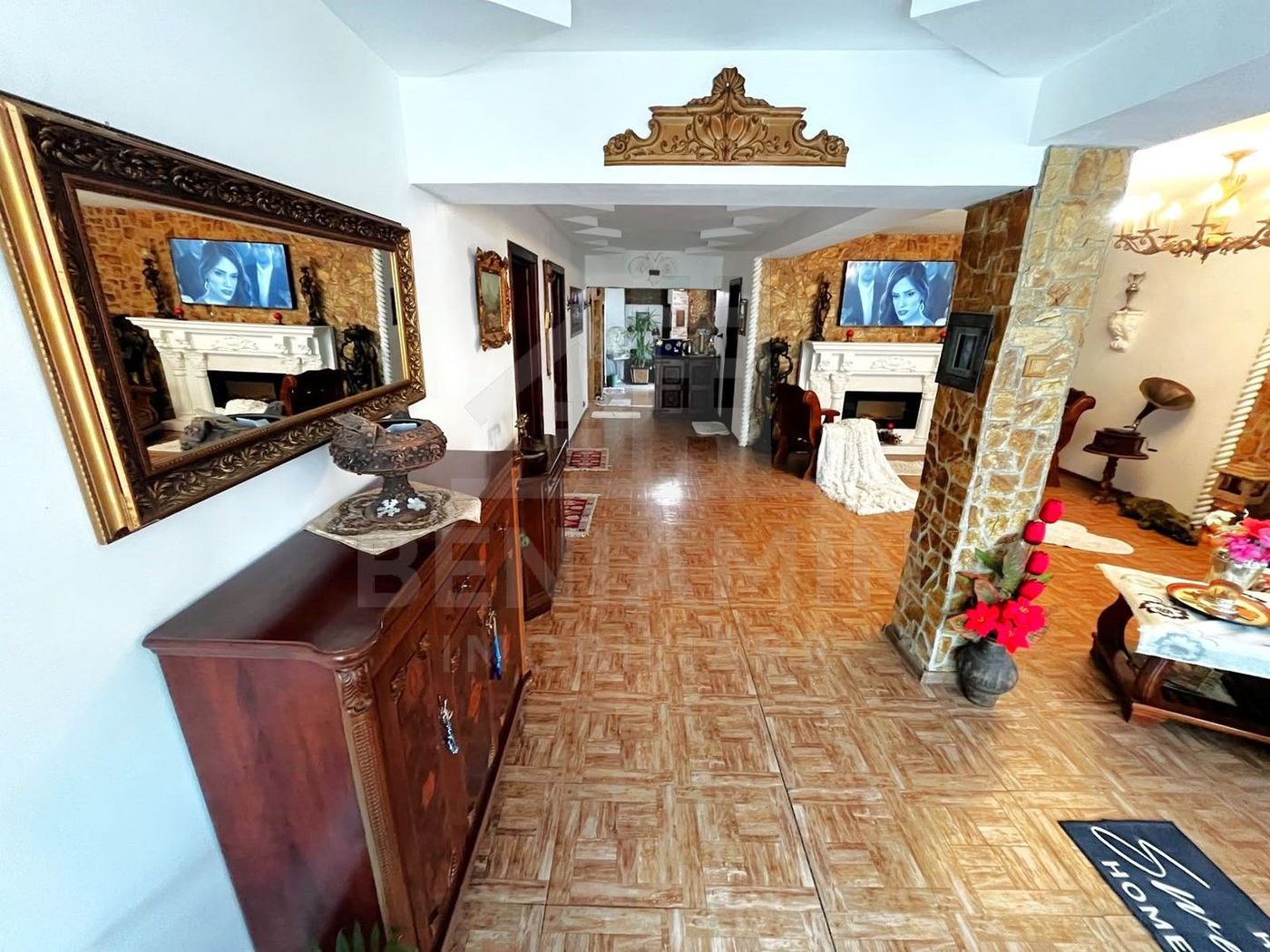 Casa Deosebita 3Camere 3Bai 1460mp Teren Garaj Piscina Bariera Valcii - foto 2