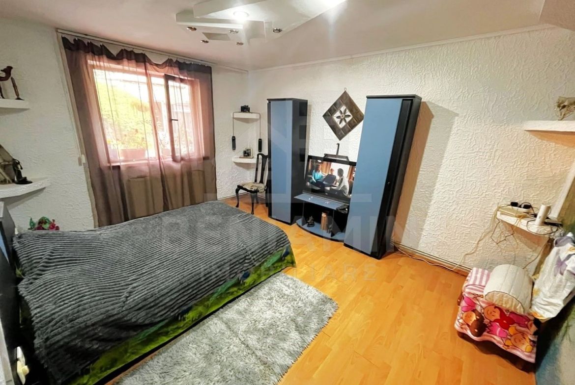 Casa Deosebita 3Camere 3Bai 1460mp Teren Garaj Piscina Bariera Valcii - foto 4