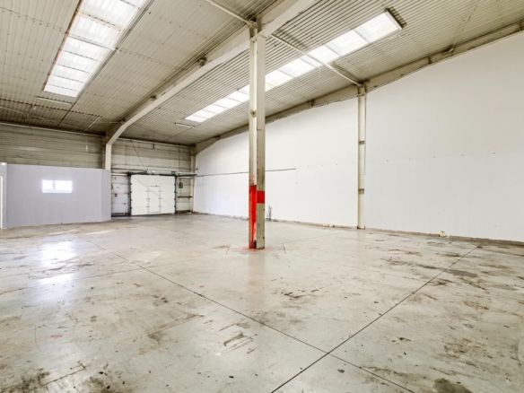 Hală de depozitare și producție 227 mp - foto 3