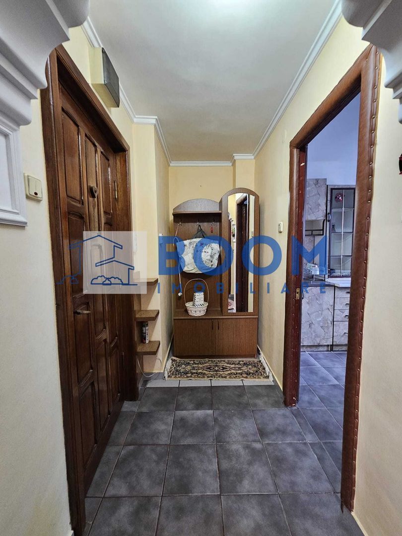 Apartament 2 camere | Centrala Proprie | Zona Nord | Etaj 3 - foto 2