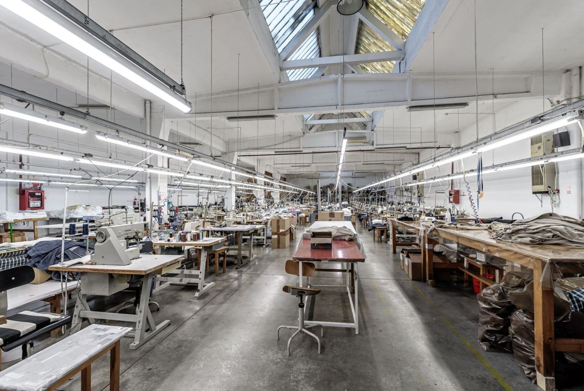 Hală industrială în suprafață de 675 mp - foto 3